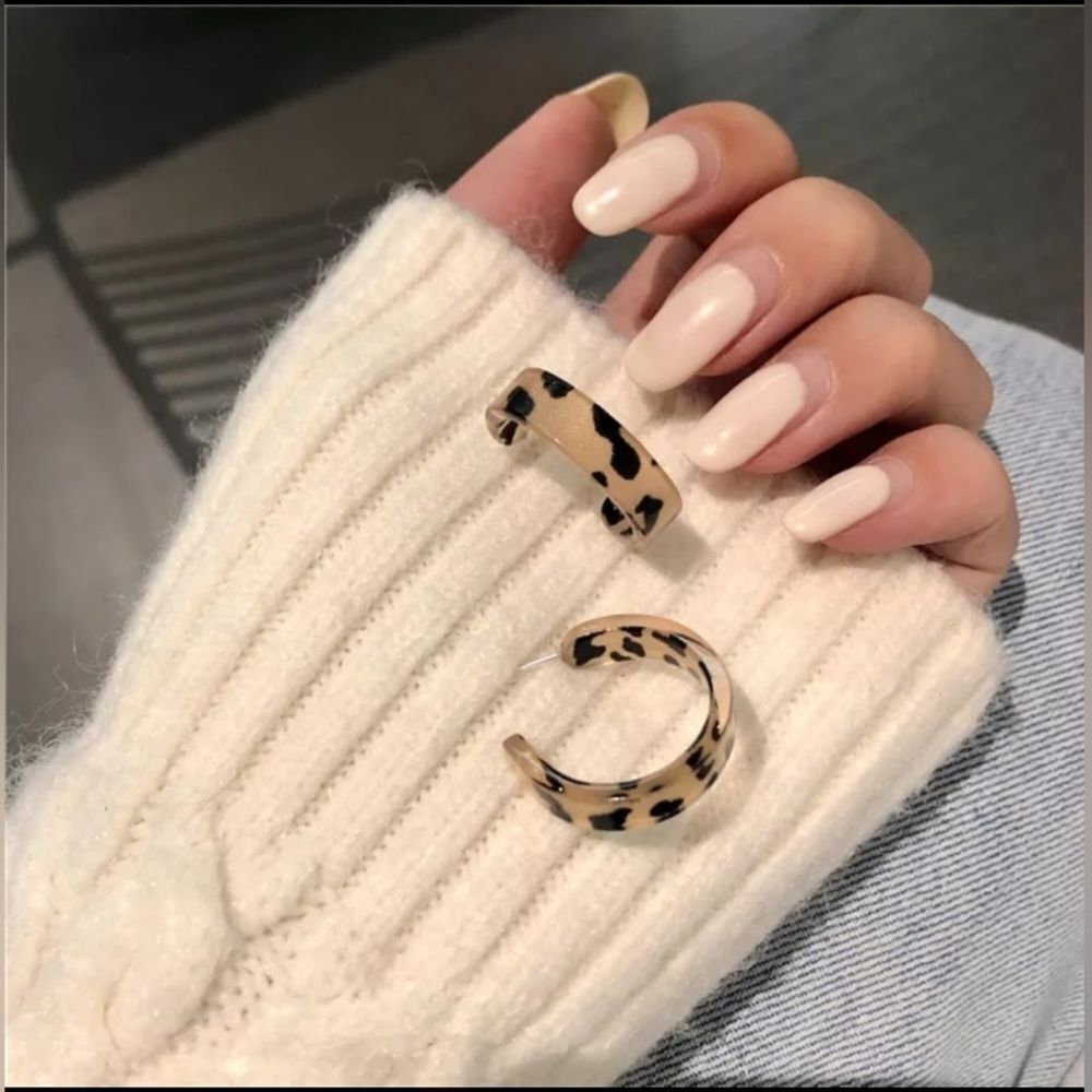Small Leopard Print Hoops - Picture 2 of 6